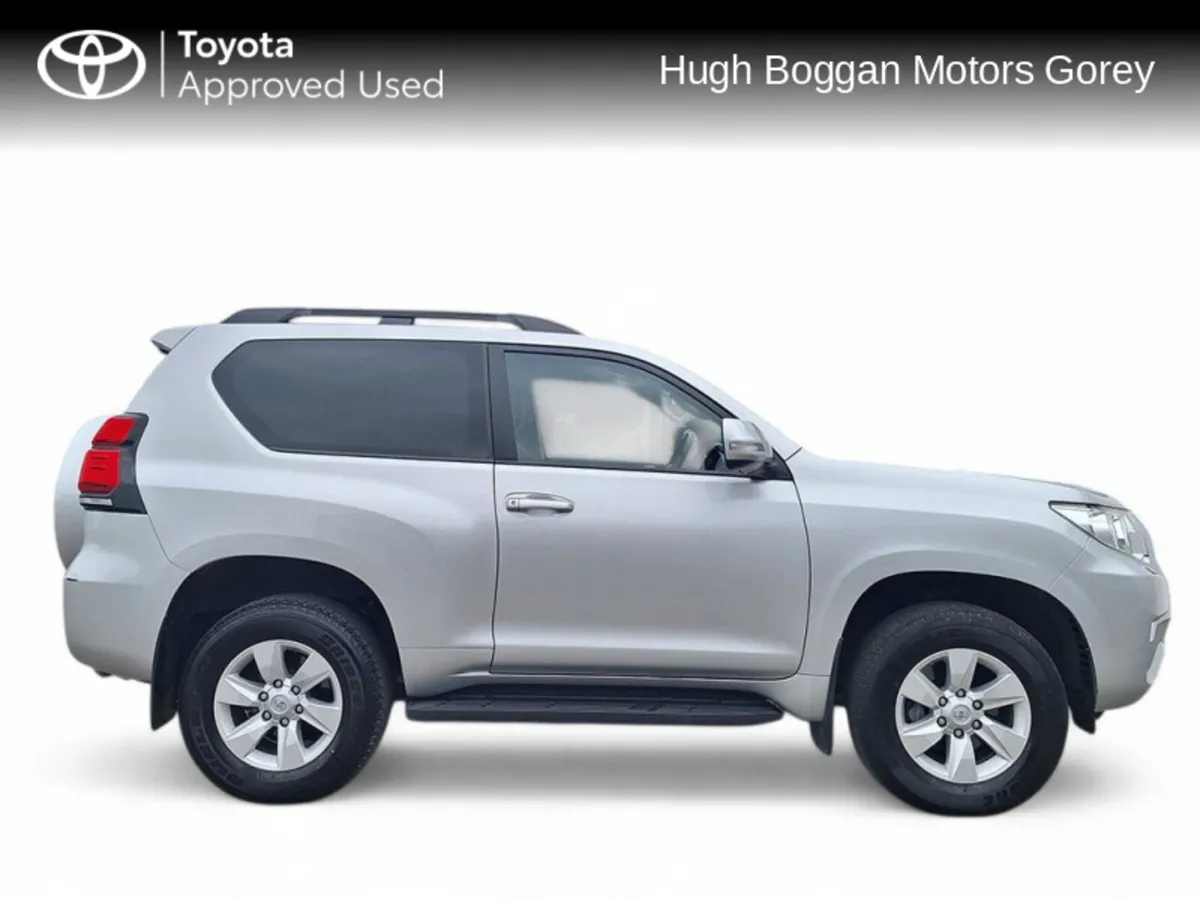 Toyota Land Cruiser SWB Automatic - Image 3