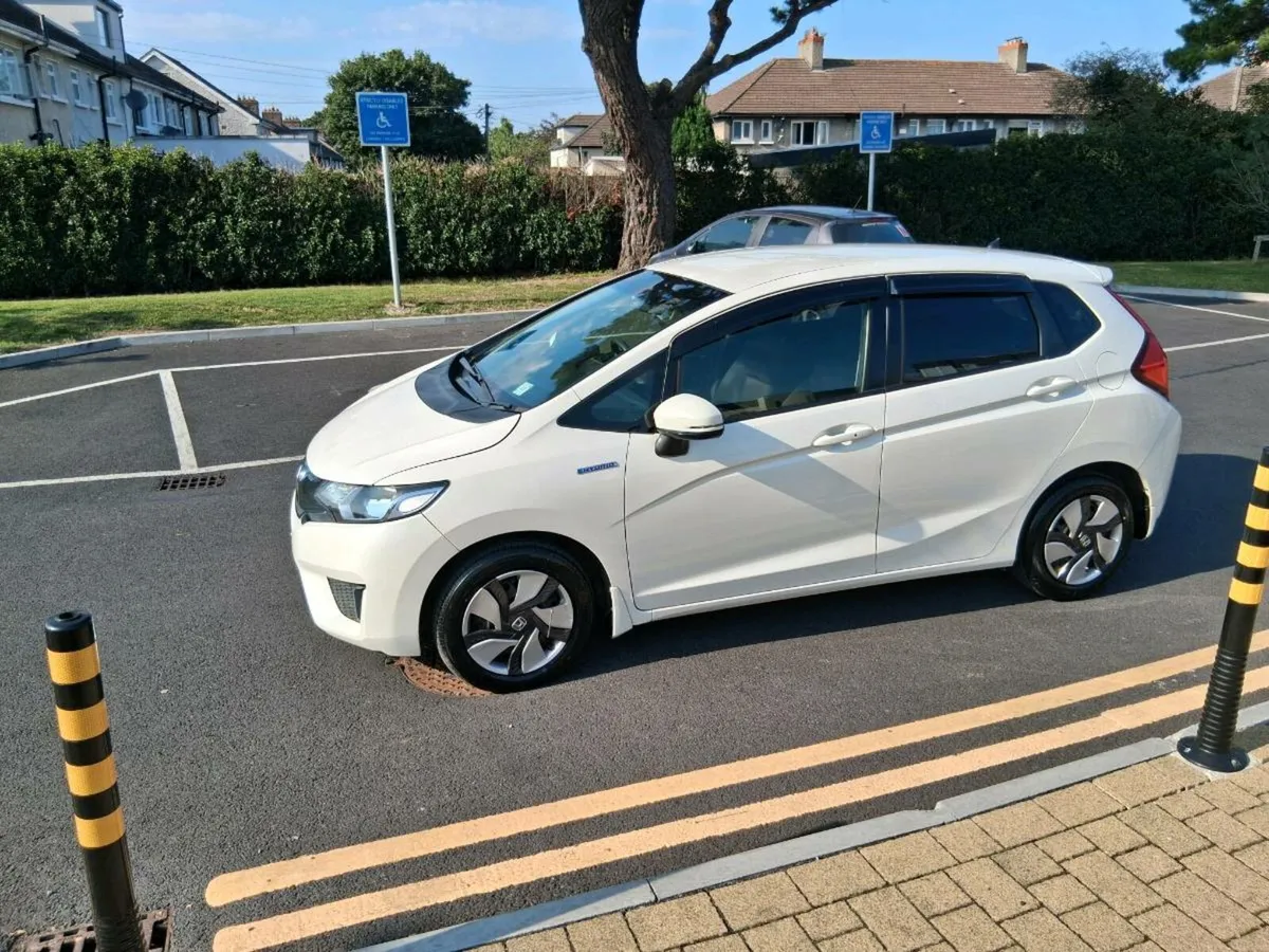 Honda fit - Image 2