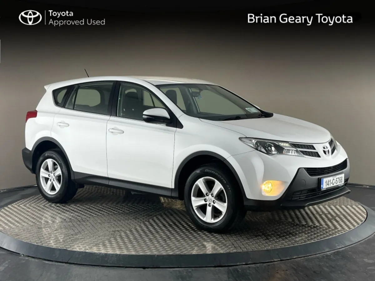Toyota RAV4 2.0 D4D AURA 2WD - Image 1