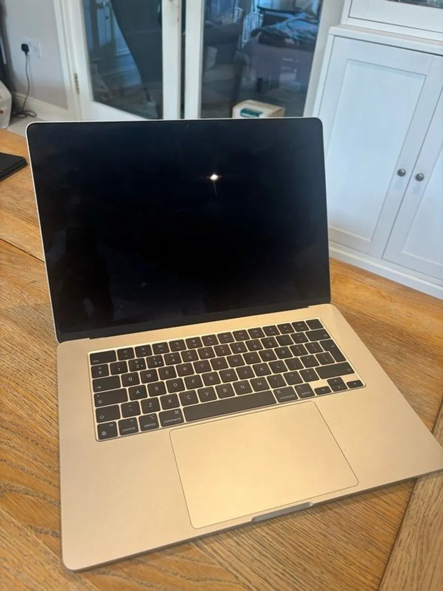 Apple MacBook Air M2 15" (2023) 500GB - Image 2