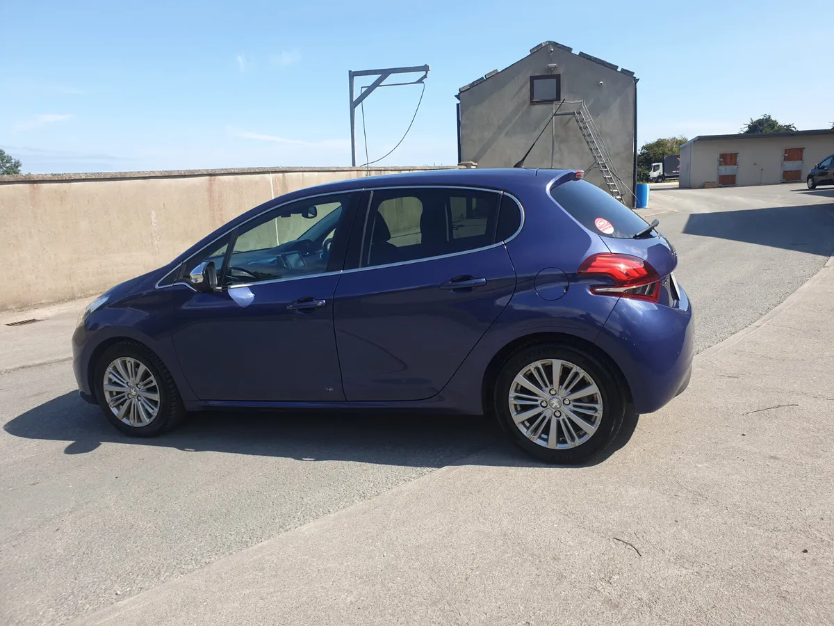 Peugeot 208 2016 Auto /ALARM/IMMOBILISER - Image 4