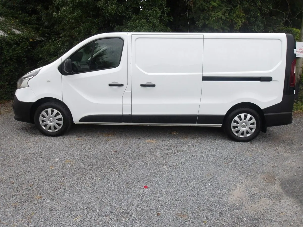 Renault Trafic Trafic Ll29 DCI 120 Business 3 - Image 1