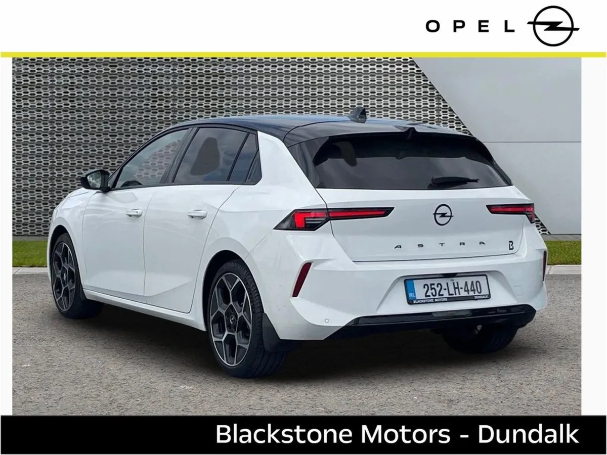 Opel Astra GS 1.2 130hp 6-speed Manual My25 - Image 3