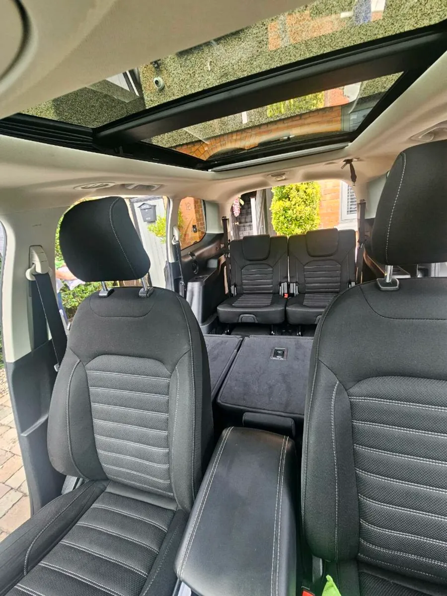 Ford Galaxy - Image 4