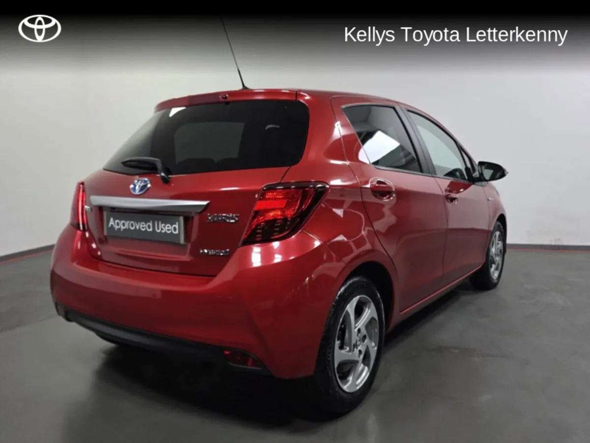 Toyota Yaris Yaris Hybrid Icon #68 - Image 2