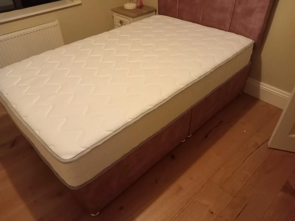 Lovely  beds - Image 1