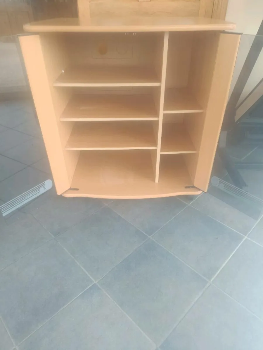 TV UNIT - Image 2