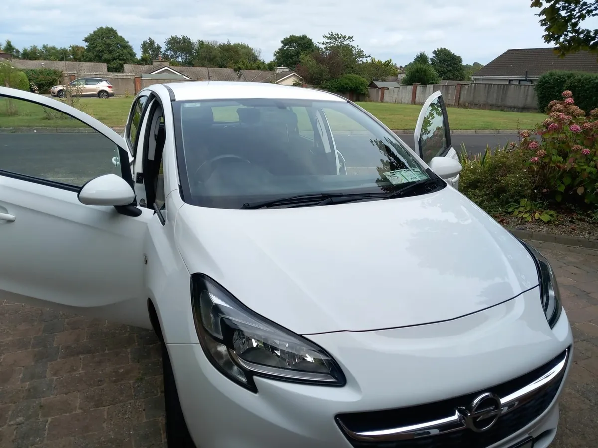 Opel Corsa 2017 - Image 2