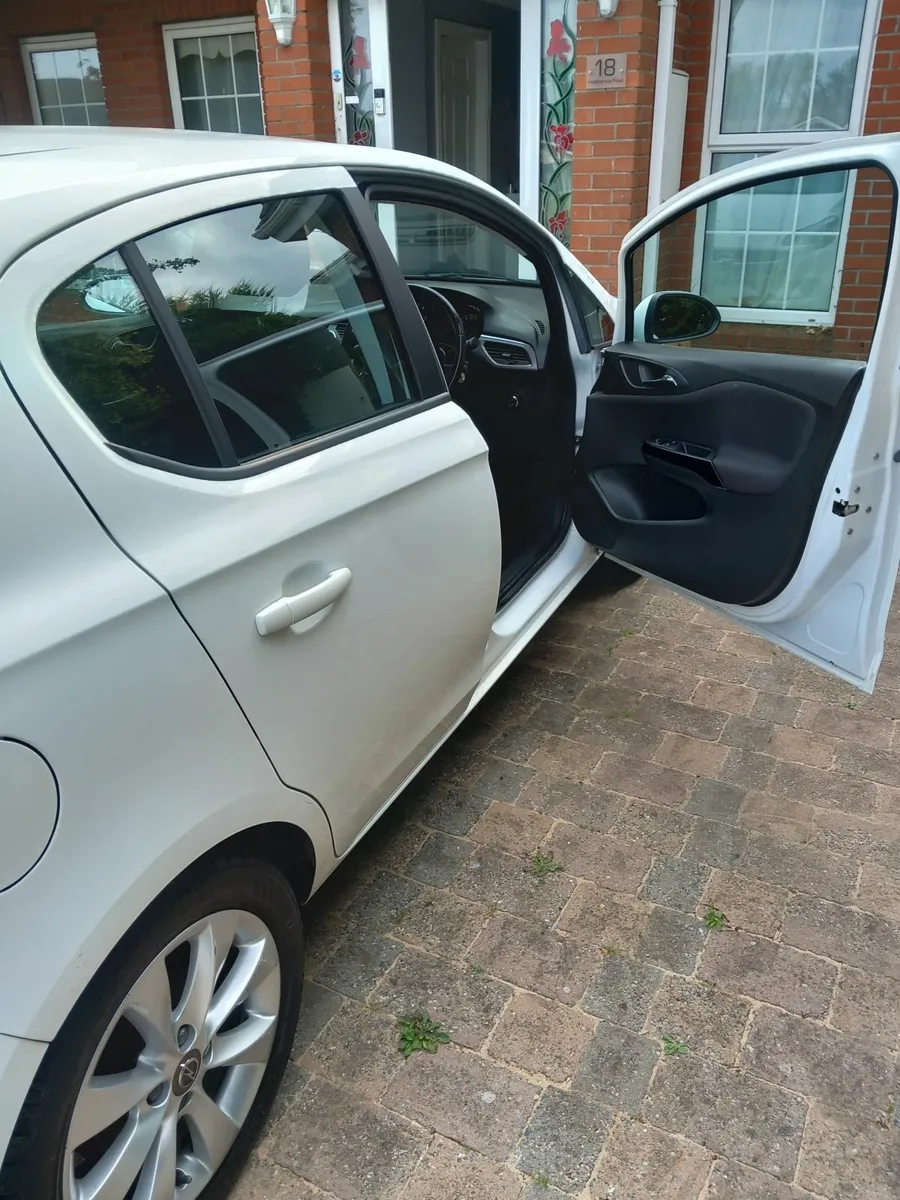 Opel Corsa 2017 - Image 3