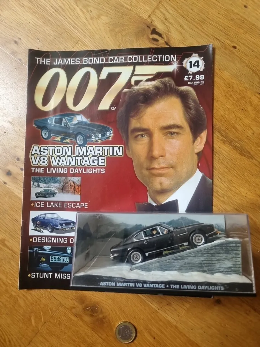 007 collectables  living Daylight - Image 1