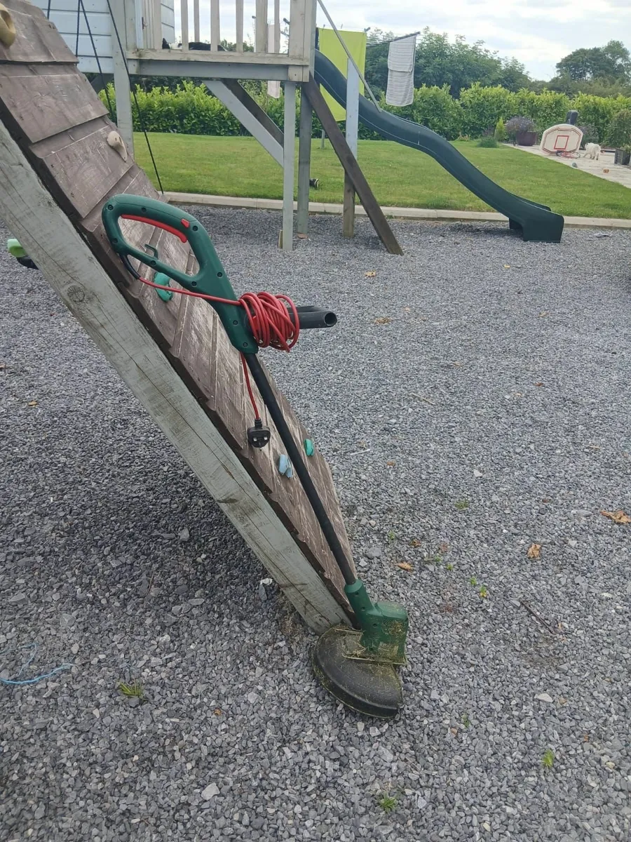 Bosch electric strimmer - Image 2