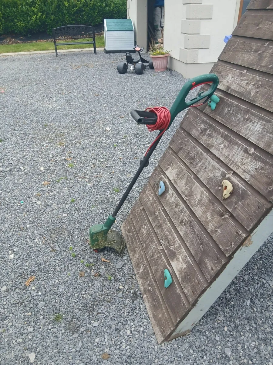 Bosch electric strimmer - Image 3