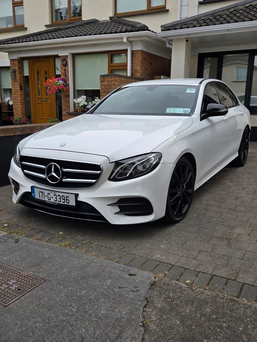 Mercedes E220D 2017 AMG NIGHT PACK New  NCT - Image 2