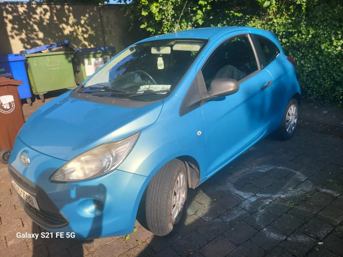 Car - Image 2
