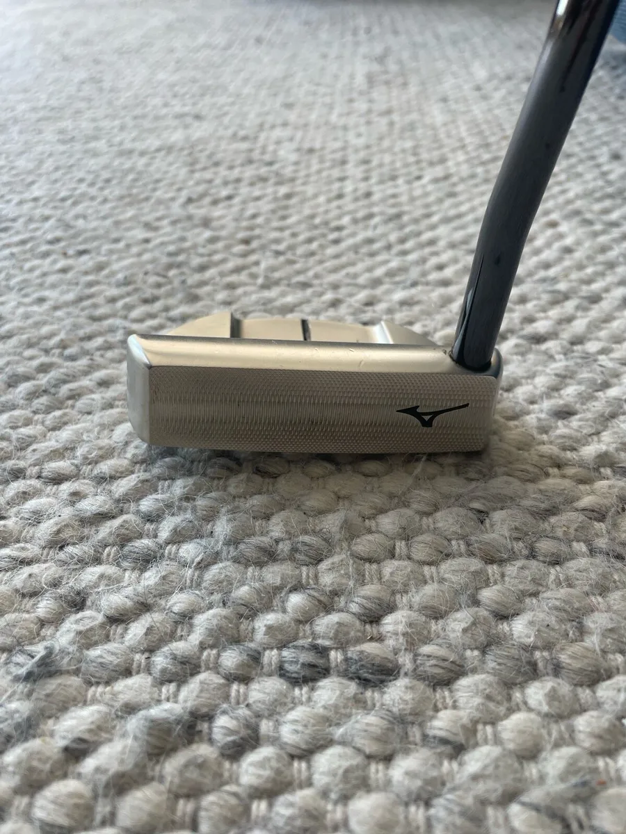 Mizuno M.Craft 03 putter - Image 2