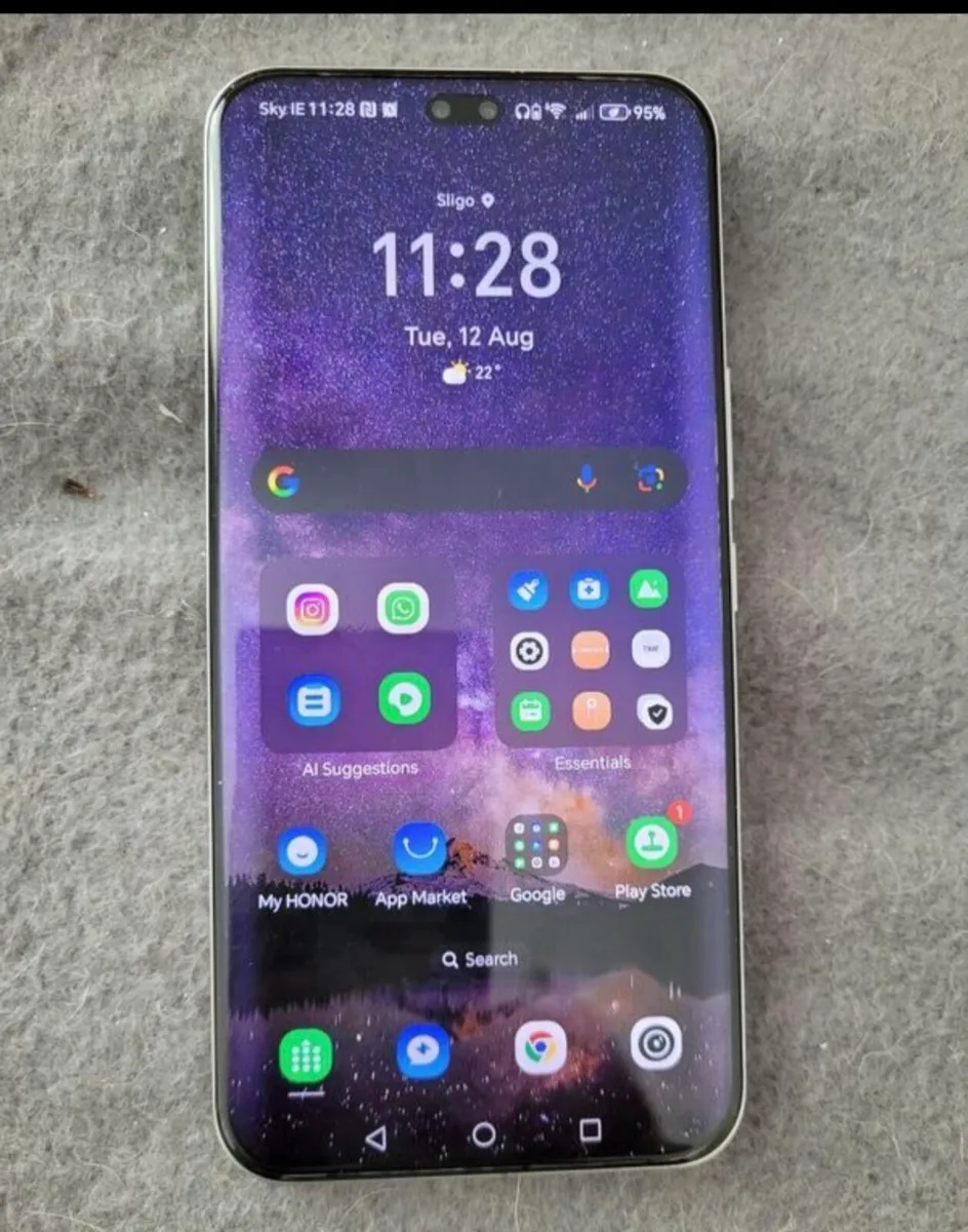 Honor 400 pro - Image 1