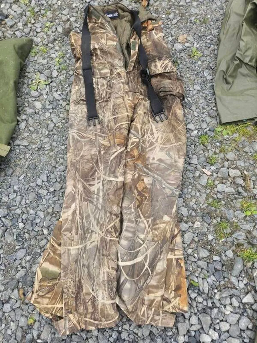 hunting - Image 1