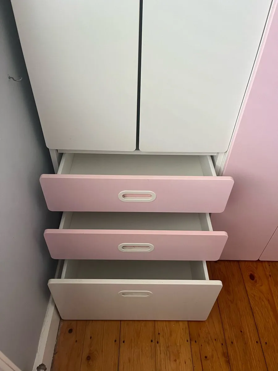 Wardrobes - Image 4