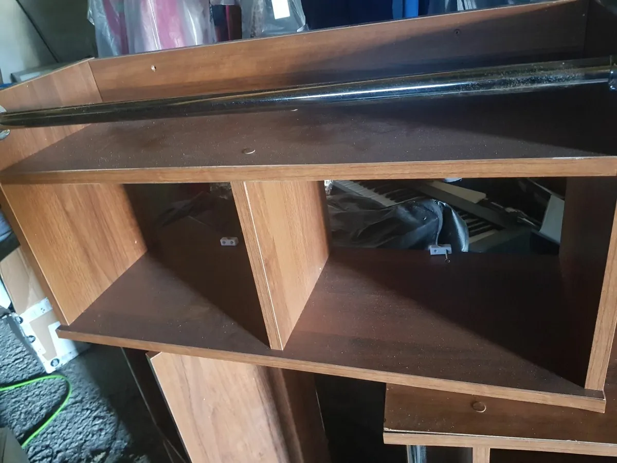 Shop shelves..... - Image 3
