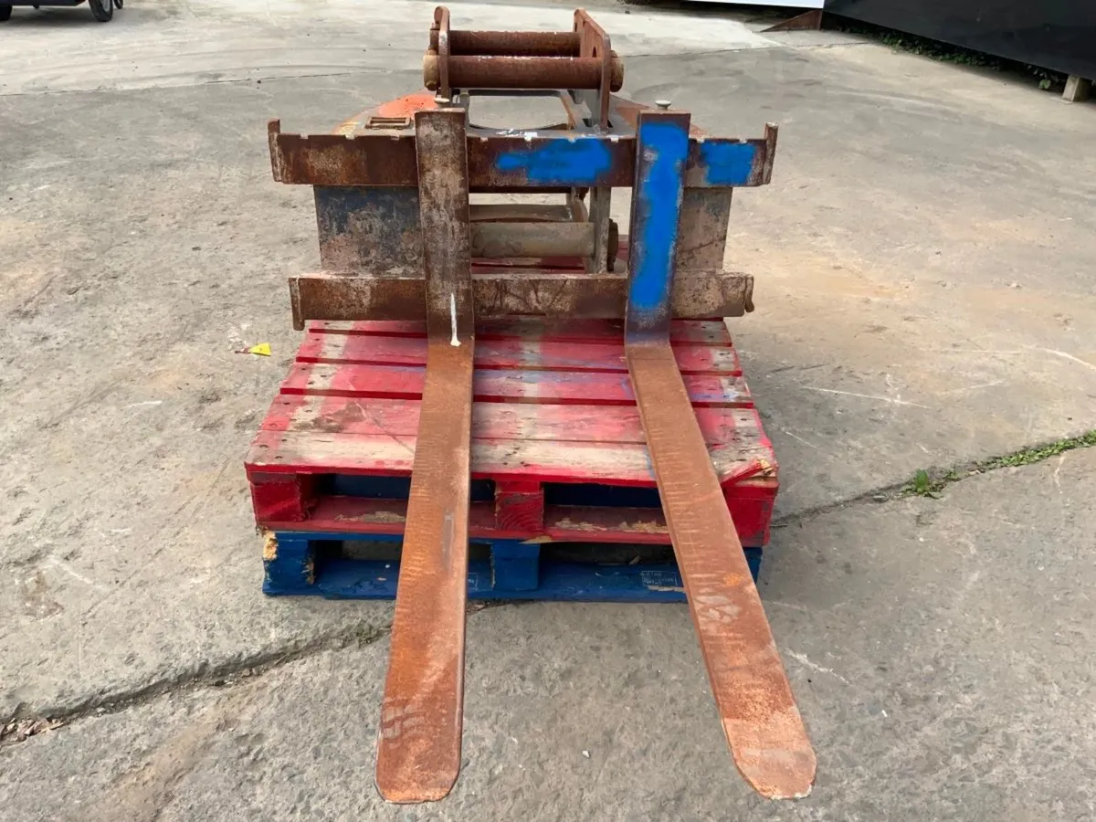 STRICKLAND PALLET FORKS...65mm / 80mm.....1328t. - Image 3