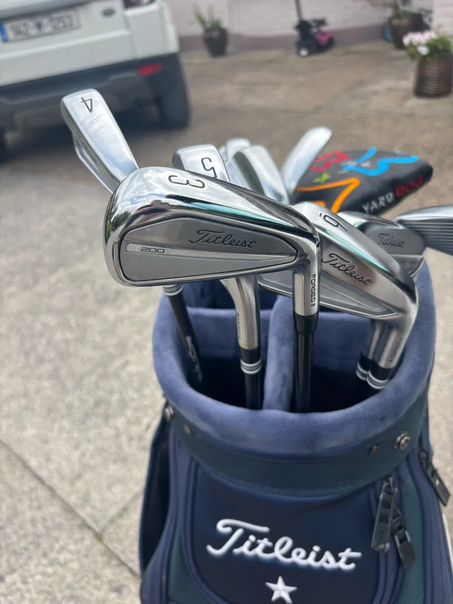 Titleist T200 3 iron - Image 1