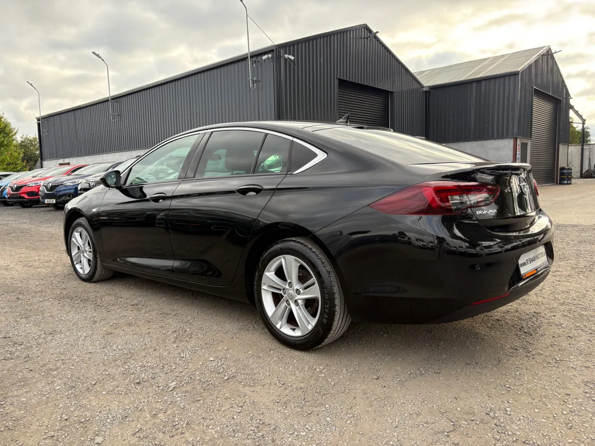 Opel Insignia - Image 4