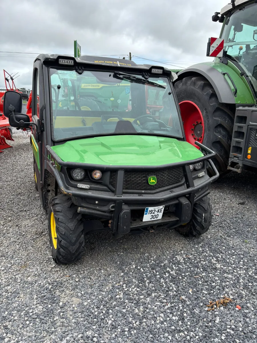 2019 John Deere 865 Gator - Image 1