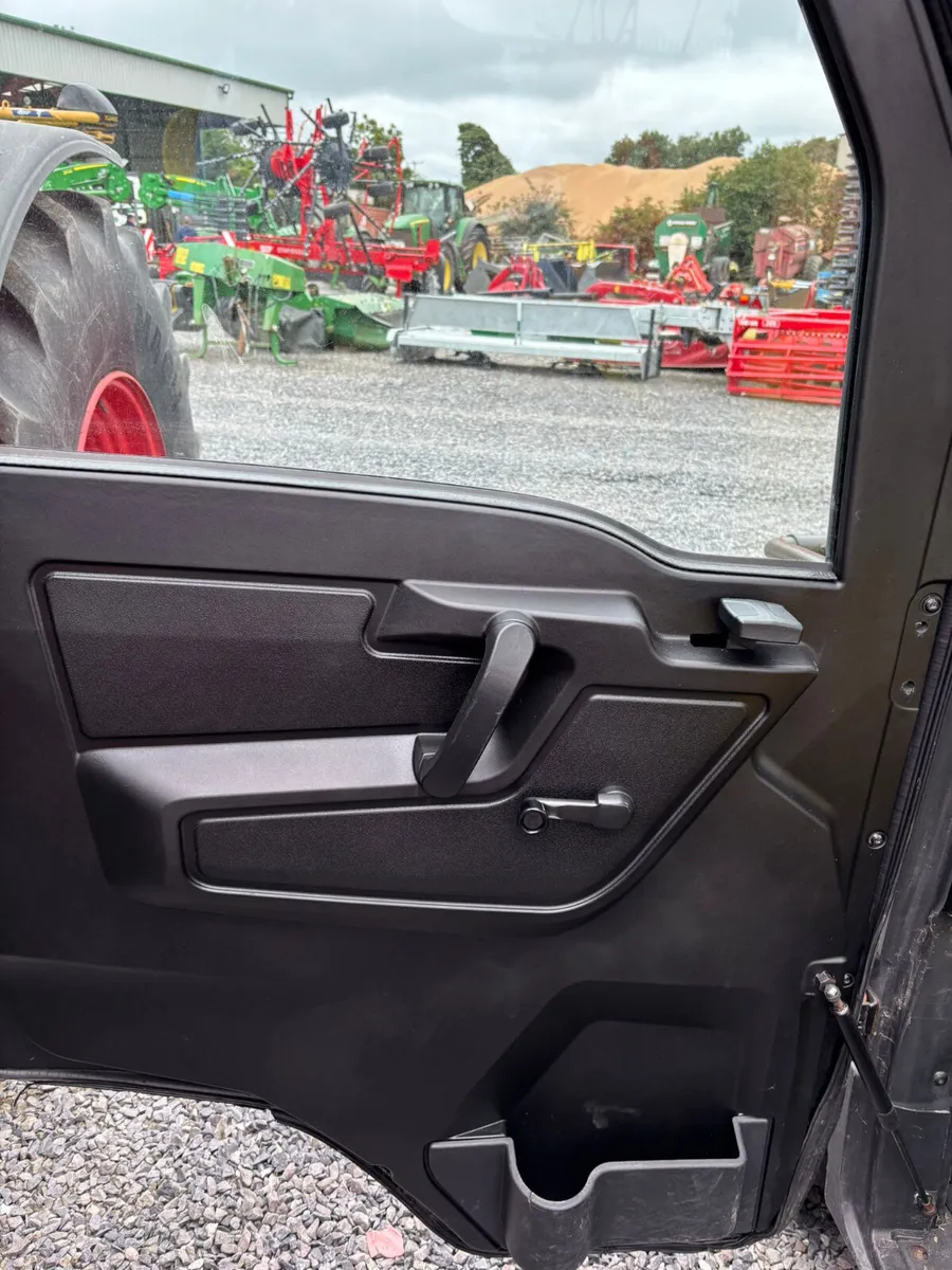 2019 John Deere 865 Gator - Image 4