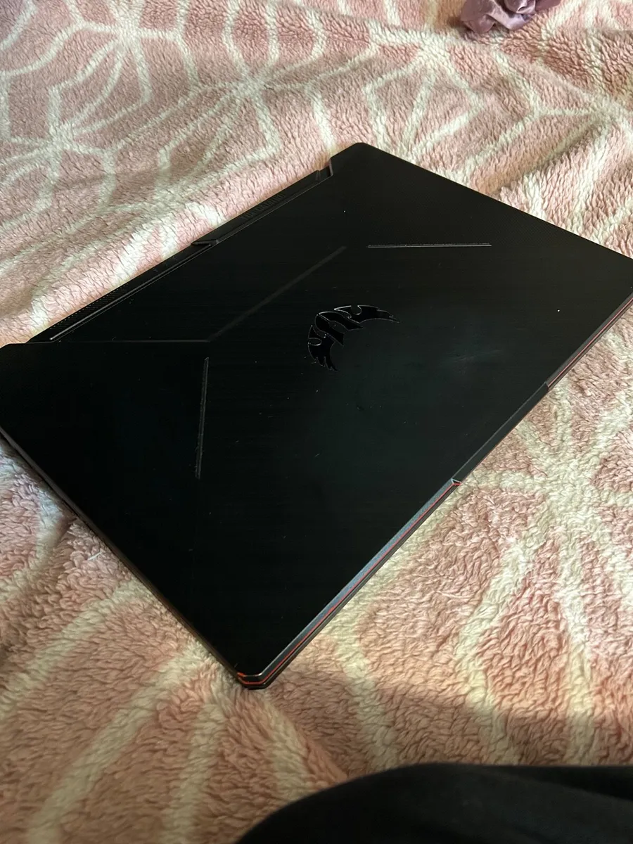 Gaming laptop Asus Tuf Gaming - Image 3