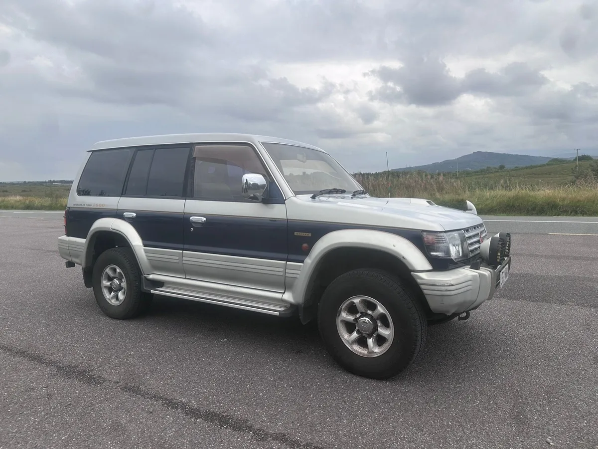 1994 Mitsubishi Pajero 2.8 Turbo Diesel - Image 2
