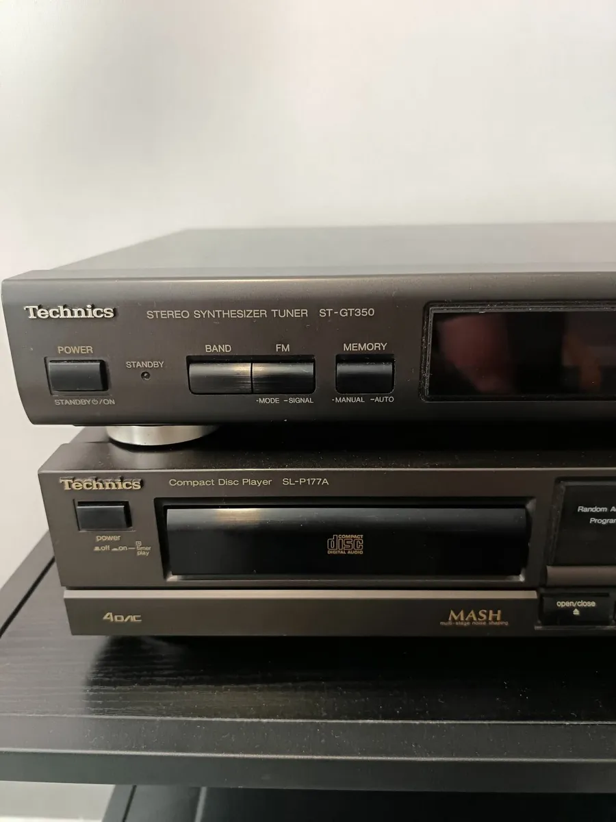 Technics CD player and tuner - Image 1