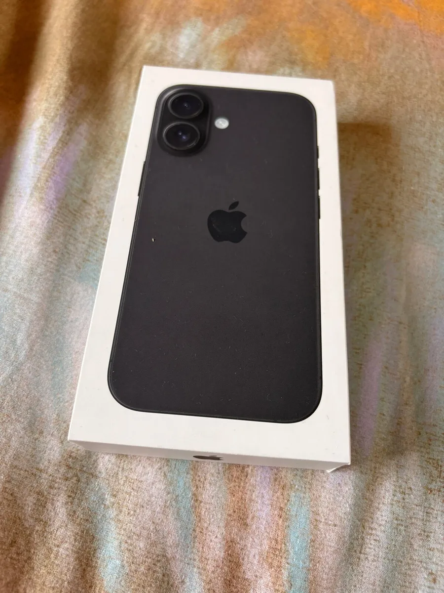 iPhone 16 128gb