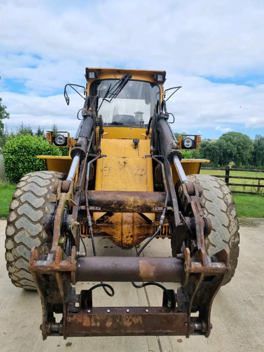 Volvo l90 bm No Vat - Image 3