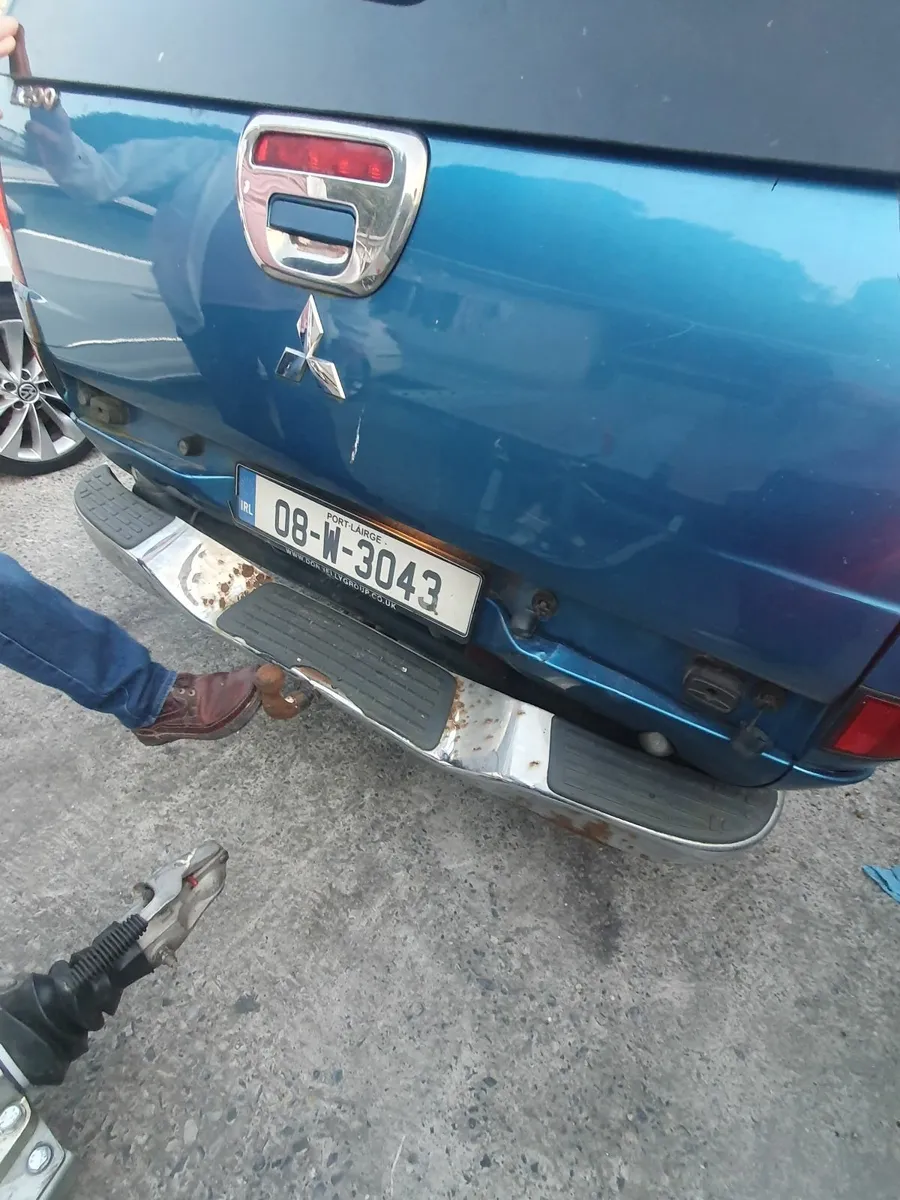 Mitsubishi l200  2008 - Image 3