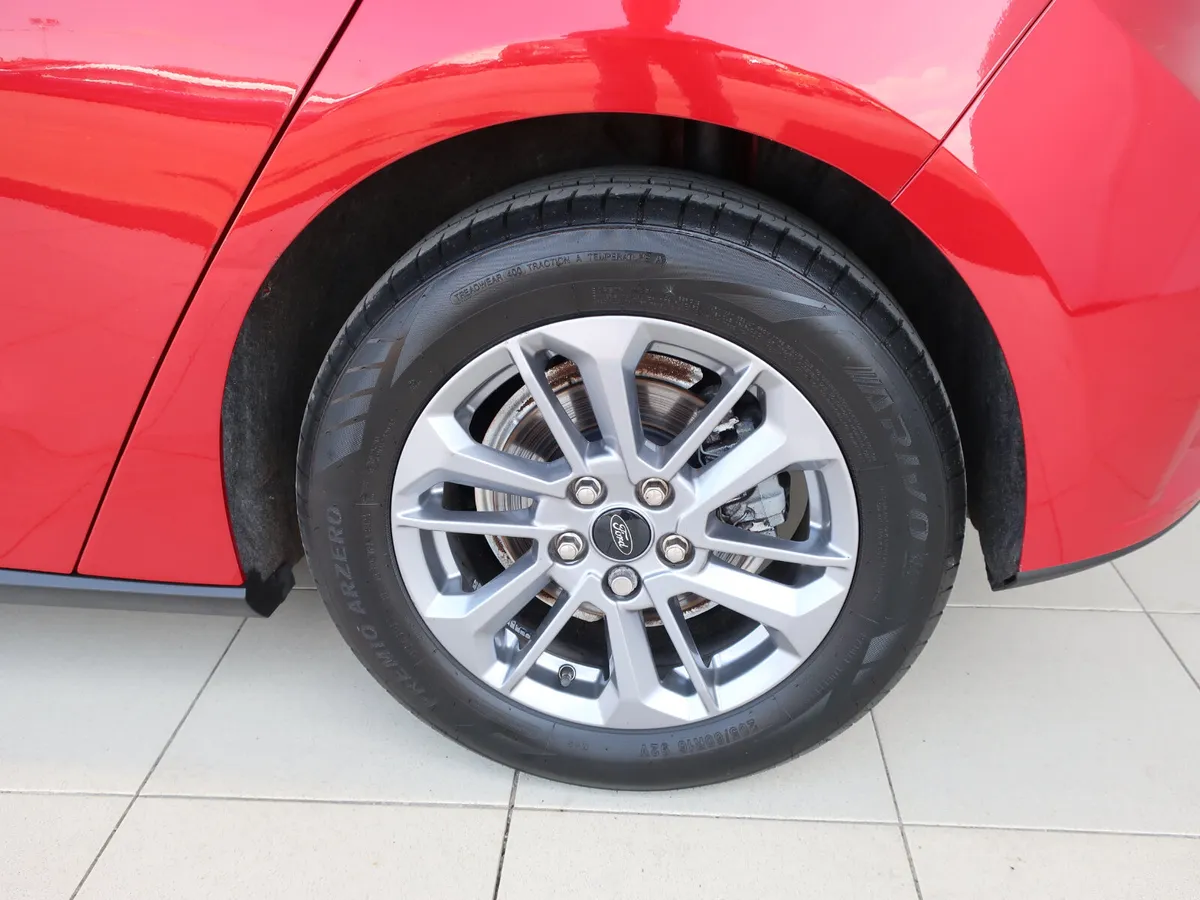 2022 FORD FOCUS TITANIUM 1.0  125PS - Image 4