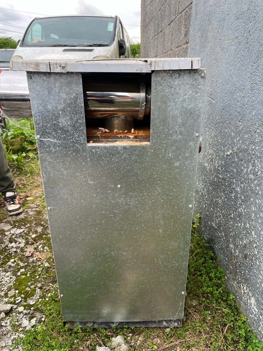 Oil boiler - Image 4