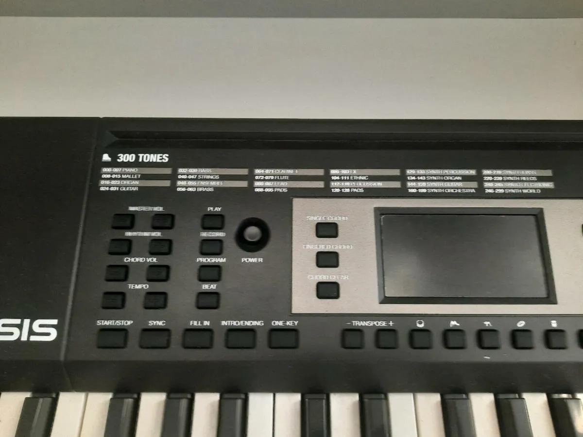 ALESIS MELODY 61 KEYBOARD PIANO - Image 4