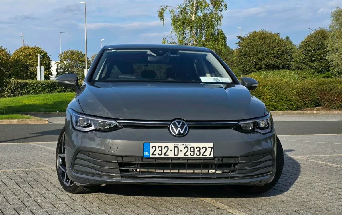 VW GOLF MK8 Automatic/Disel - Image 2