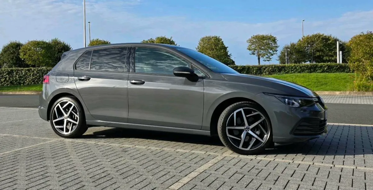 VW GOLF MK8 Automatic/Disel - Image 3