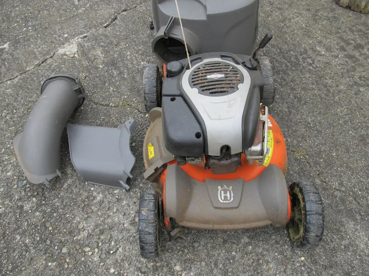 husqvarna mower for parts - Image 1