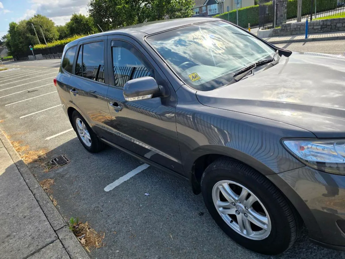 Hyundai Santa Fe - Image 3