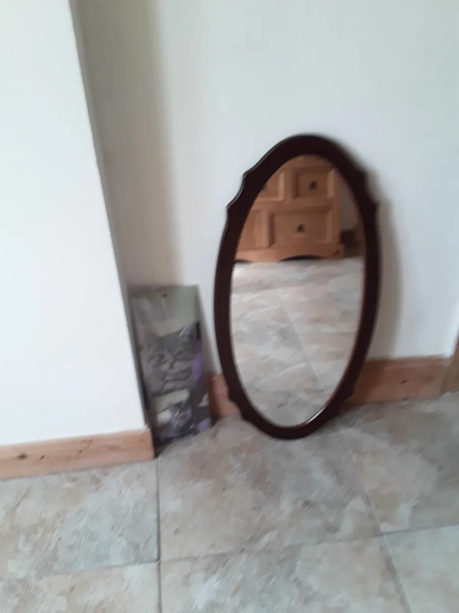 As new lovely beveled shaped mirror - Image 1