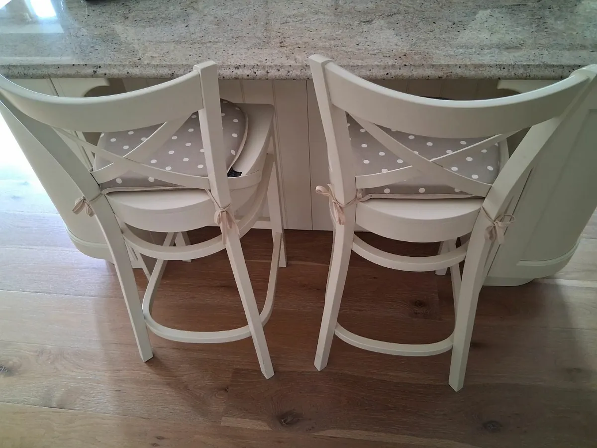 High chairs - Image 3