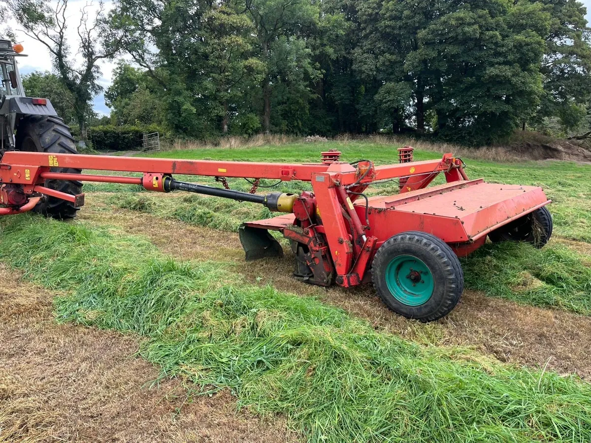 Taarup 338 10ft 6” mower - Image 4