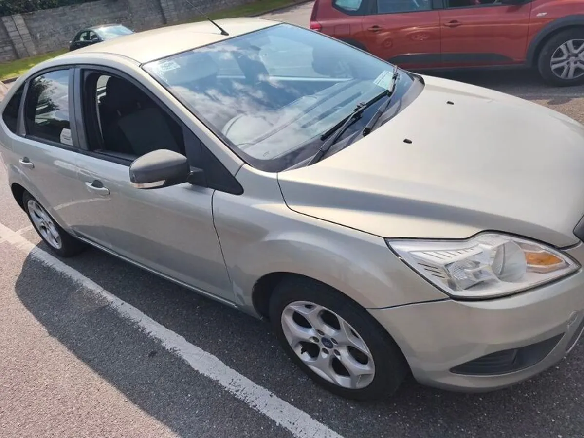 2010 Ford Focus - NCT Jan 2026 - Image 4