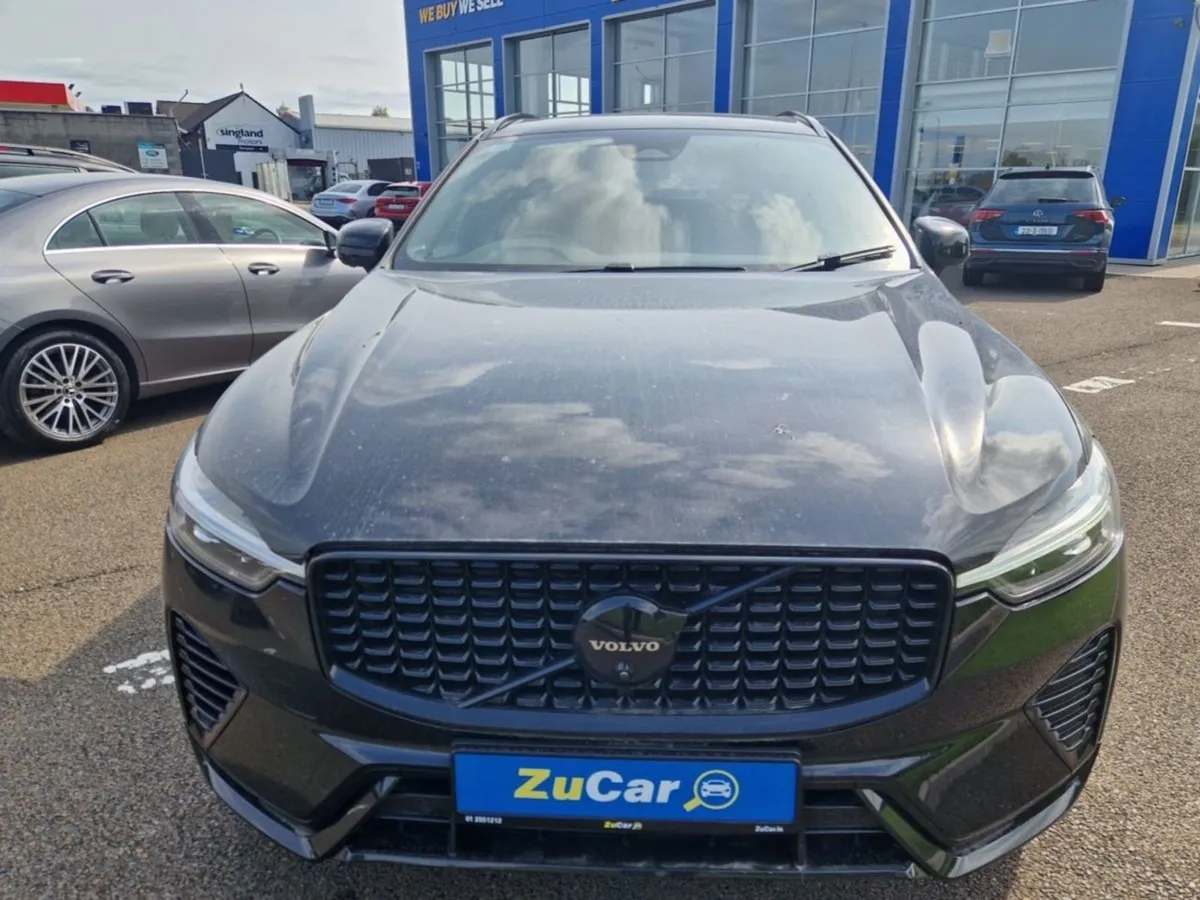 Volvo XC60  3 Xc60 Black Ed T6 Phev Awd A Plus Bl - Image 2