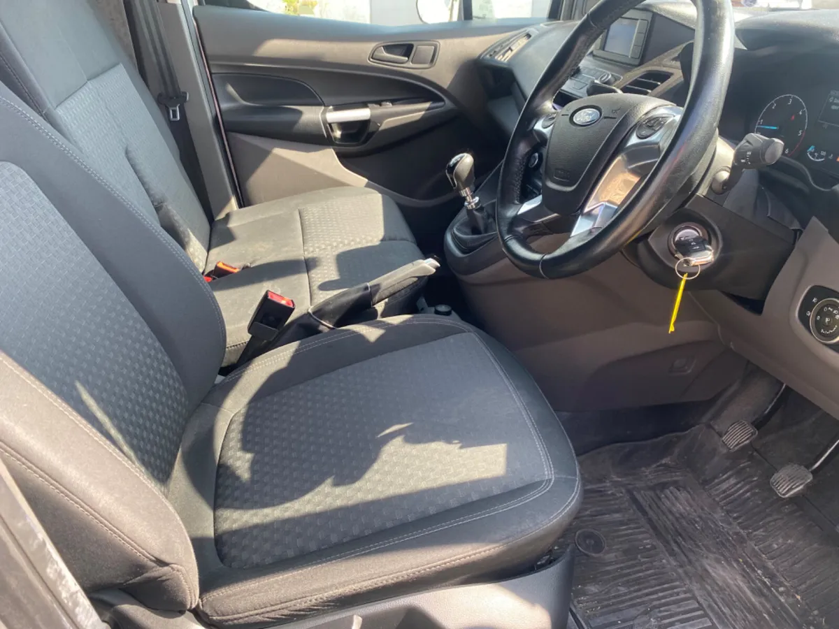 Ford Transit Connect LWB / Finance Arranged - Image 3