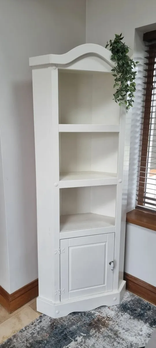 Hall/living furniture side table and corner unit - Image 3