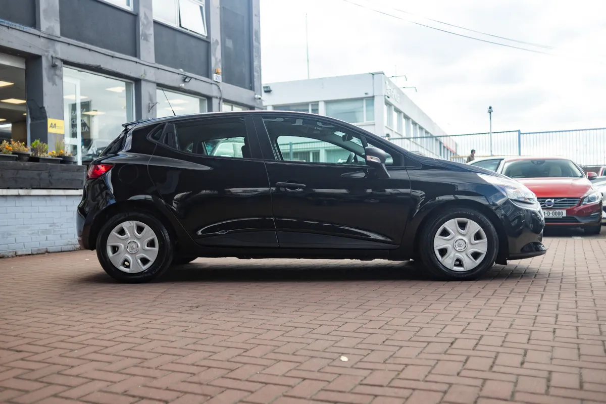 Renault Clio 2014 - Image 2