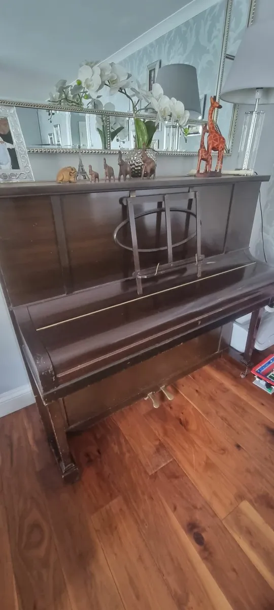 Free Piano - Image 2